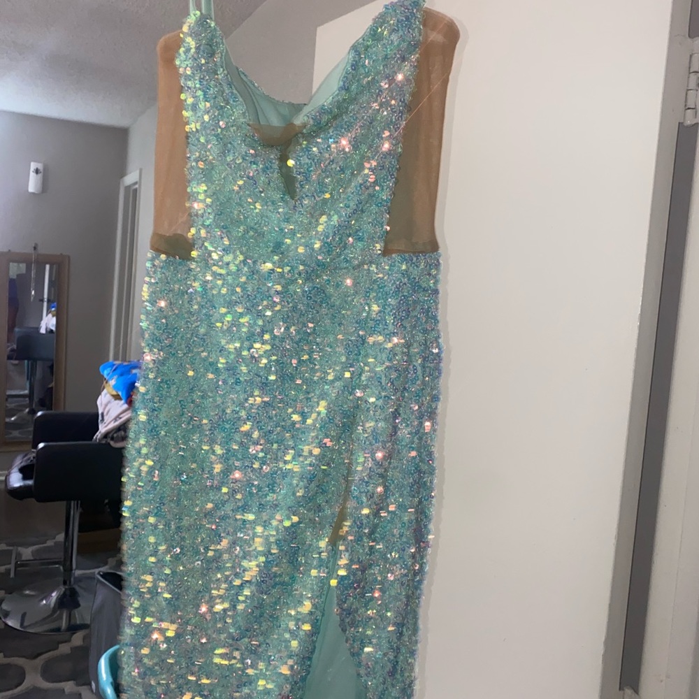 Blue sequence dress w/ slit size : S/M